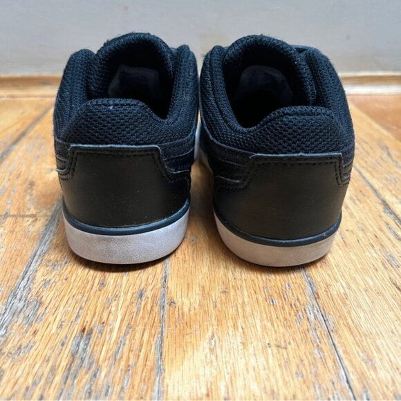 Nike Capri 3 Leather 'Black White' velcro sneakers Sz 8C - Picture 3 of 10